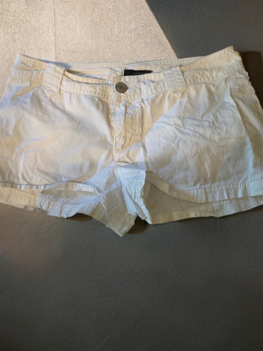 Elevate your summer style with our Express White Casual Cotton Shorts! ☀️ #Short